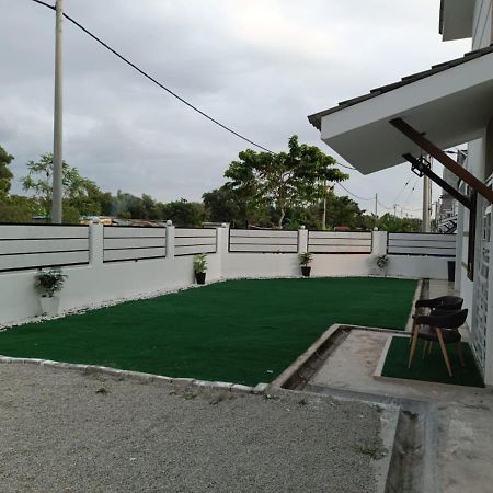 In Homestay Corner Batu Pahat Eksteriør bilde