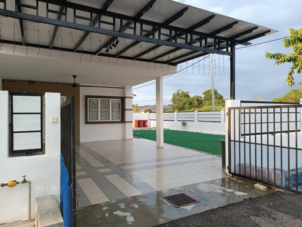 In Homestay Corner Batu Pahat Eksteriør bilde