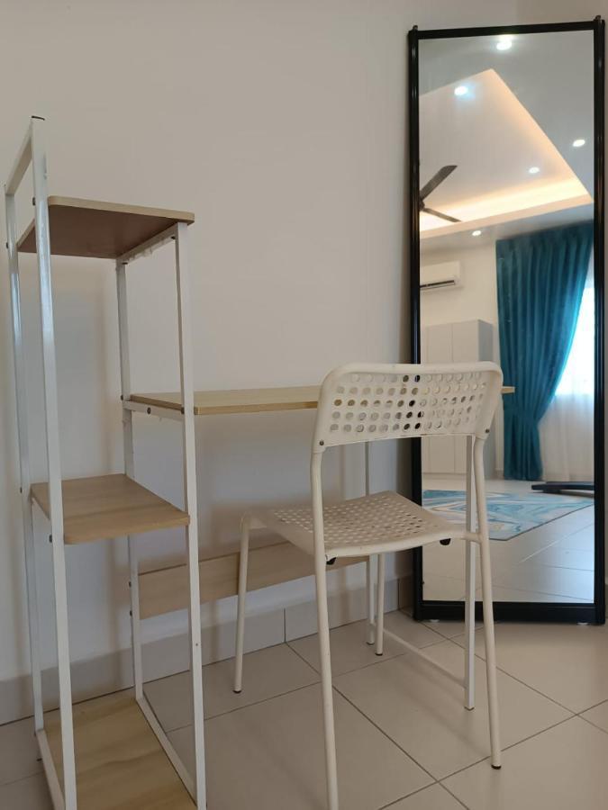 In Homestay Corner Batu Pahat Eksteriør bilde