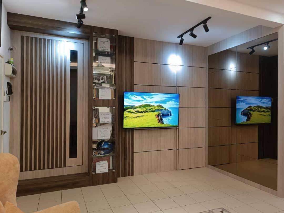 In Homestay Corner Batu Pahat Eksteriør bilde